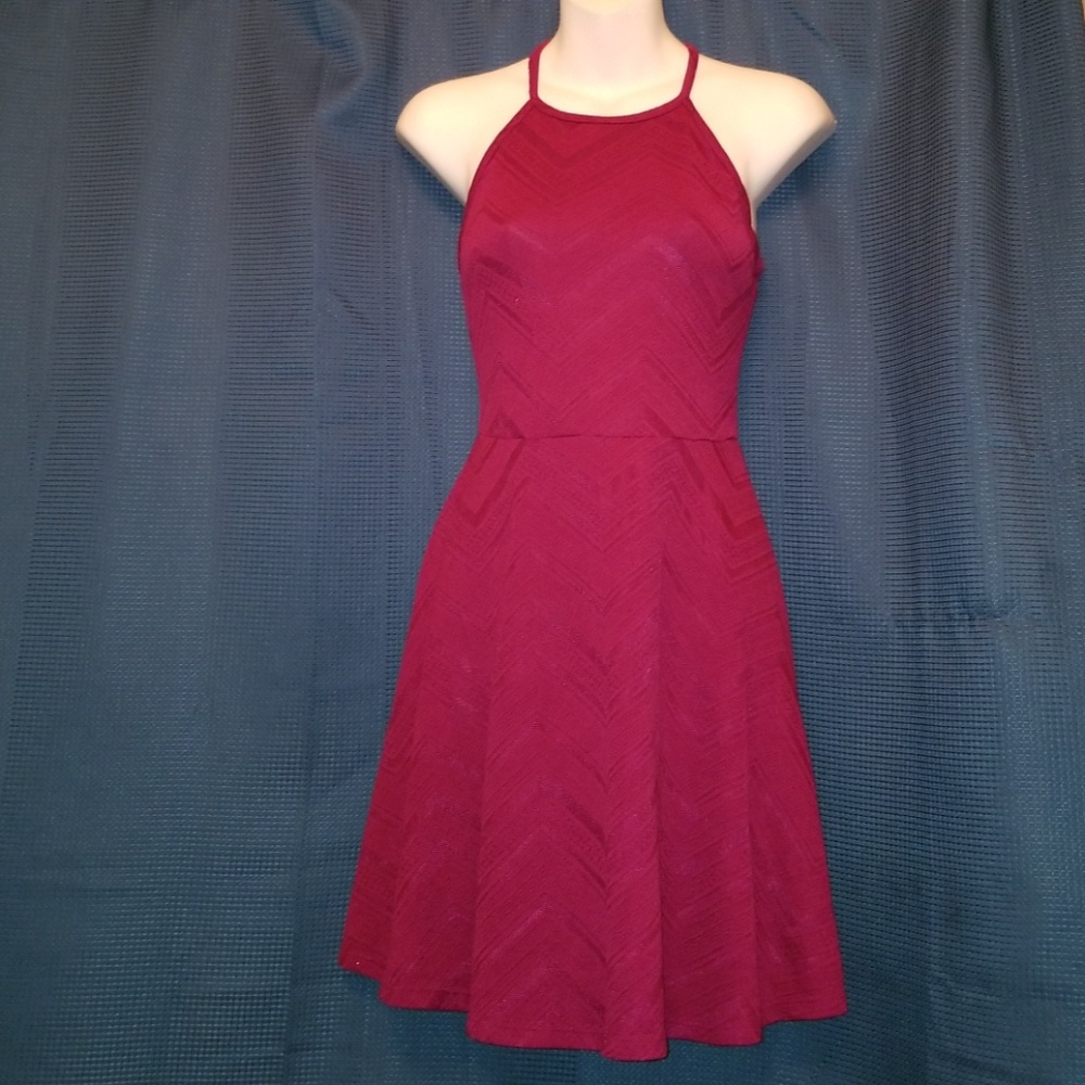 Mossimo halter dress with key hole back size small
